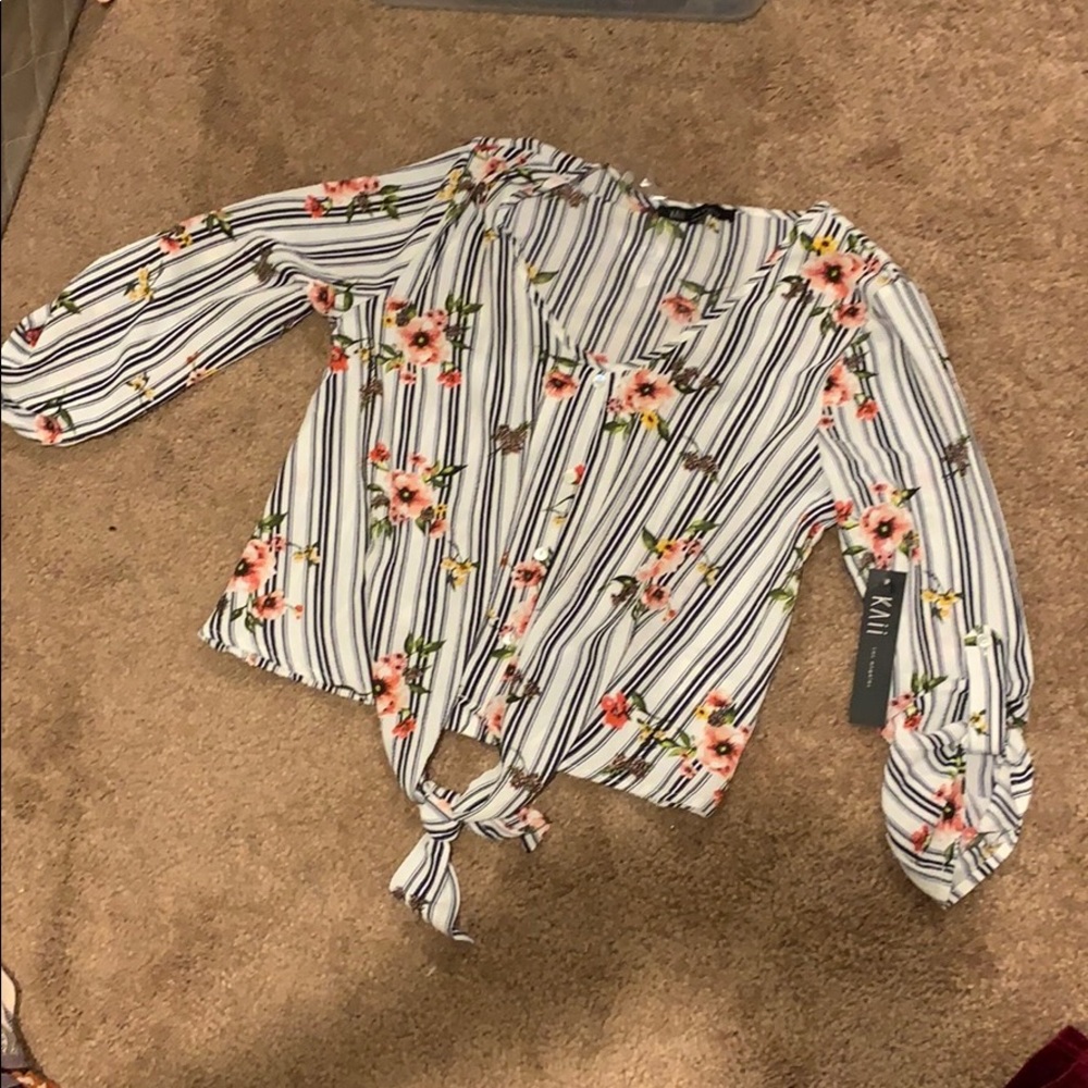 Cute women’s button up!